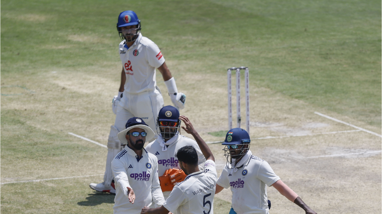 IND Vs AFG Live: भारताच्या वाघांपुढे ‘पठाण’ ढेर! टीम इंडियाकडून अफगाणिस्तानवर फॉलोऑनची नामुष्की