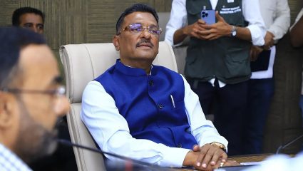 Pratap Sarnaik : महाराष्ट्रात नवीन RTO कार्यालयांसाठी मोठा निर्णय; परिवहन विभागाचे नवे निकष निश्चित