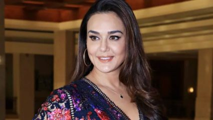 Preity Zinta AI Deepfake Case : एआय-डीपफेक व्हिडिओमुळे प्रीती झिंटा संतप्त, गुगल-मेटावर खटला दाखल करण्यास न्यायालयाची परवानगी
