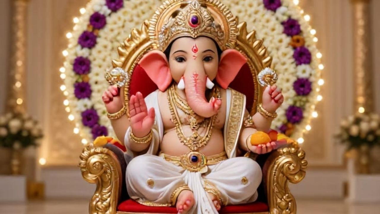 Sankashti Chaturthi: संकष्टी चतुर्थीच्या रात्री करा खास उपाय, आर्थिक अडचणी होतील दूर