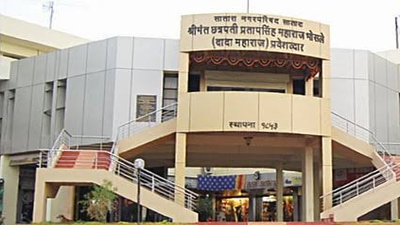 Satara Politics : शपथपत्रातील माहितीवरून दोन नगरसेवक अडचणीत; अपात्रता प्रकरणाची सुनावणी 14 जुलैला