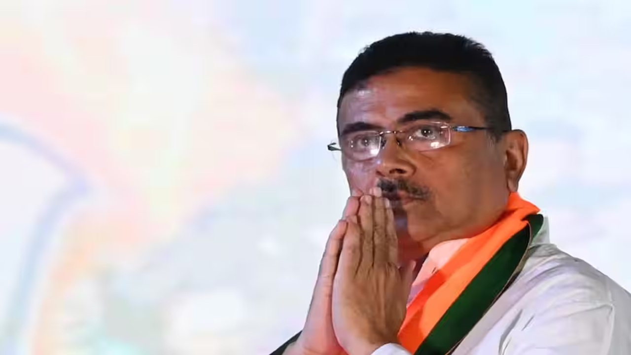West Bengal politics : शुभेंदू सरकारमध्ये खात्यांचे वाटप जाहीर; शंकर घोष यांच्याकडे पर्यटन आणि संसदीय कामकाजाची धुरा