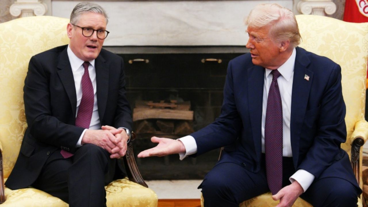 Trump on Starmer : ‘स्वत:चं मोठं नुकसान करुन घेतलं’ ; ब्रिटनच्या पंतप्रधानांच्या राजीनाम्यानंतर ट्रम्प यांची टीका