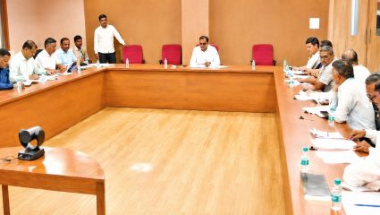 Mumbai News: अतिरिक्तांचे मुंबईतच समायोजन! वेतनही अबाधित राहणार; शेलार यांच्या अध्यक्षतेखालील बैठकीत निर्णय