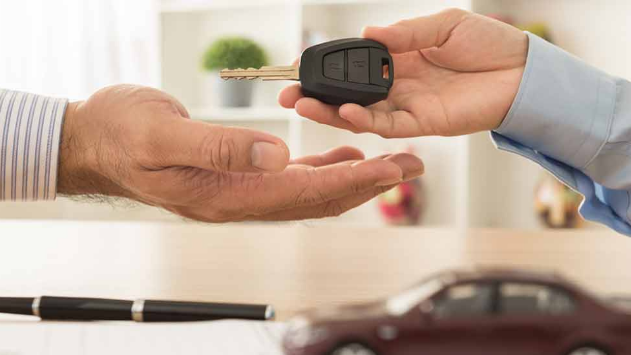 Second Hand Vehicles: सेकंड-हँड वाहन खरेदी करताना या 10 महत्त्वांच्या गोष्टींची नक्की काळजी घ्या!