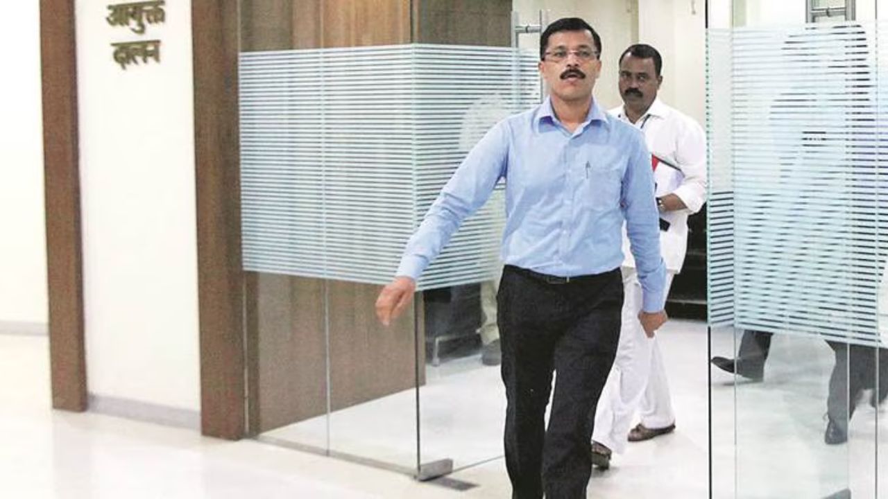 Tukaram Mundhe: तुकाराम मुंढे यांच्या निशाण्यावर आता सेलिब्रिटी! भ्रामक जाहिरातींवर होणार कडक कारवाई
