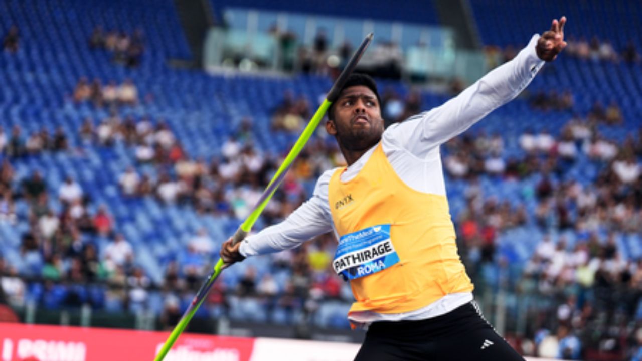 Javelin Throw: श्रीलंकेच्या रुमेश थरंगाने मोडला नीरज चोप्राचा विक्रम; ९२.६२ मीटर अंतरावर फेकला भाला!