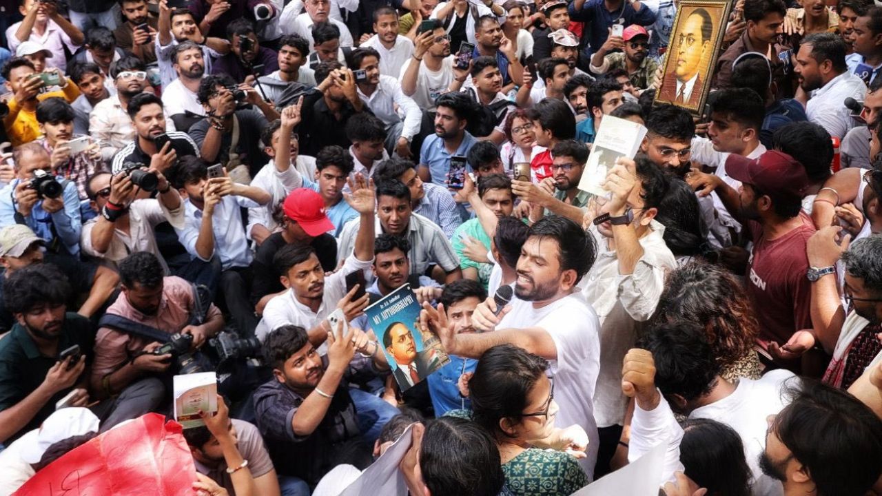 Abhijit Dipke Warning: ‘आम्हा ‘कॉकरोचोंना’ सरकारची…’, जंतर-मंतरच्या आंदोलनानंतर अभिजित दीपके यांचा शिक्षणमंत्र्यांना अल्टिमेटम