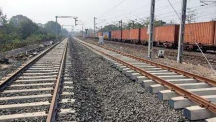 Jalna Jalgaon Railway: जालना-जळगाव अजिंठा रेल्वे मार्गासाठी भूसंपादन वेगवान; प्रशासनाकडे २५० अर्ज दाखल