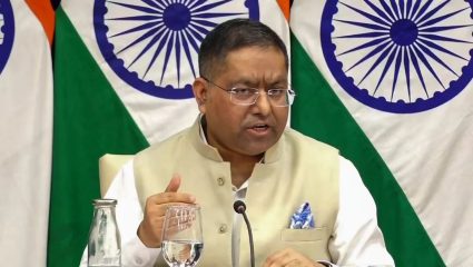 PoK मधील जनतेचा पाकिस्तानविरोधात एल्गार! भारताचा कडक इशारा, ‘पाकने स्वतःची लायकी ओळखावी, खोटा प्रचार थांबवावा’