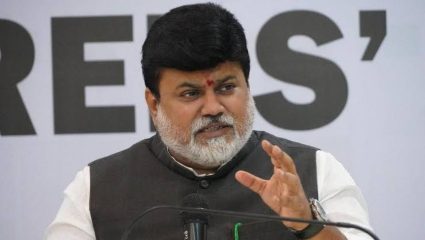 नाशिकच्या जागेवर महायुतीची मोठी रणनीती! बच्चू कडूंच्या आंदोलनावर आणि उद्धव ठाकरेंच्या ‘ऑनलाईन’ उपस्थितीवर उदय सामंत कडाडले