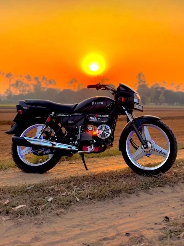 बाईकचे Engine Oil जास्त भरल्यास कोणत्या समस्या उद्भवतात?