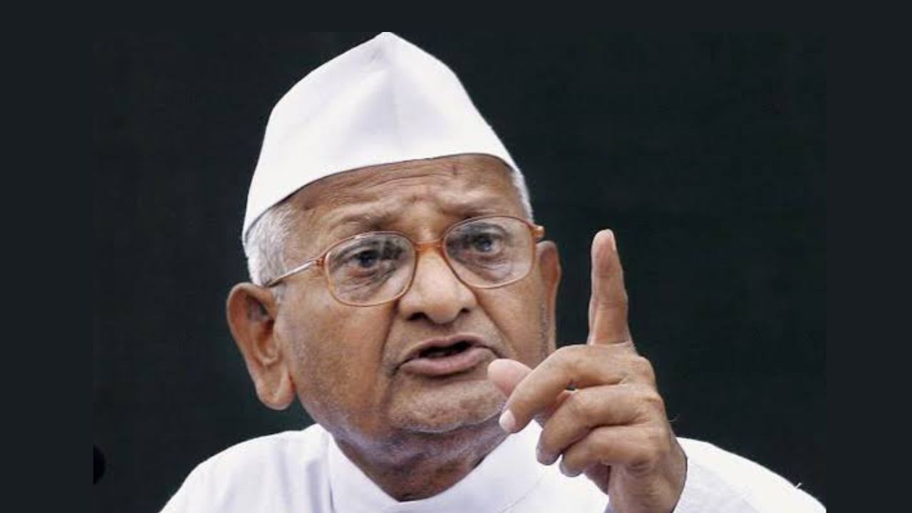 ‘5 जुलैपासून आमरण उपोषण करणार’; RTI नियमांवर अण्णा हजारेंचा फडणवीस सरकारला इशारा, फुटीर खासदारांवरही टीका