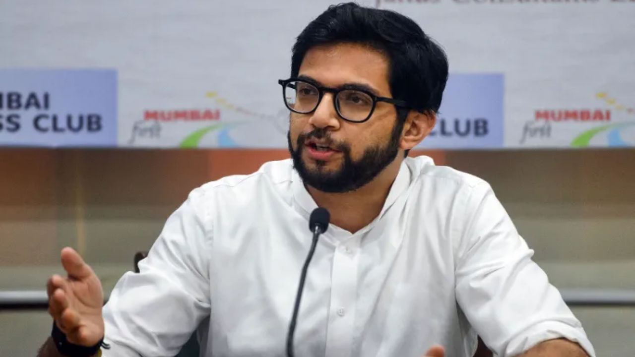 Aditya Thackeray: ‘महापौरांना मुंबईची नाही, तर…’, आदित्य ठाकरेंचा सरकारवर घणाघाती प्रहार; ‘या’ मुद्द्यावरूनही घेरले