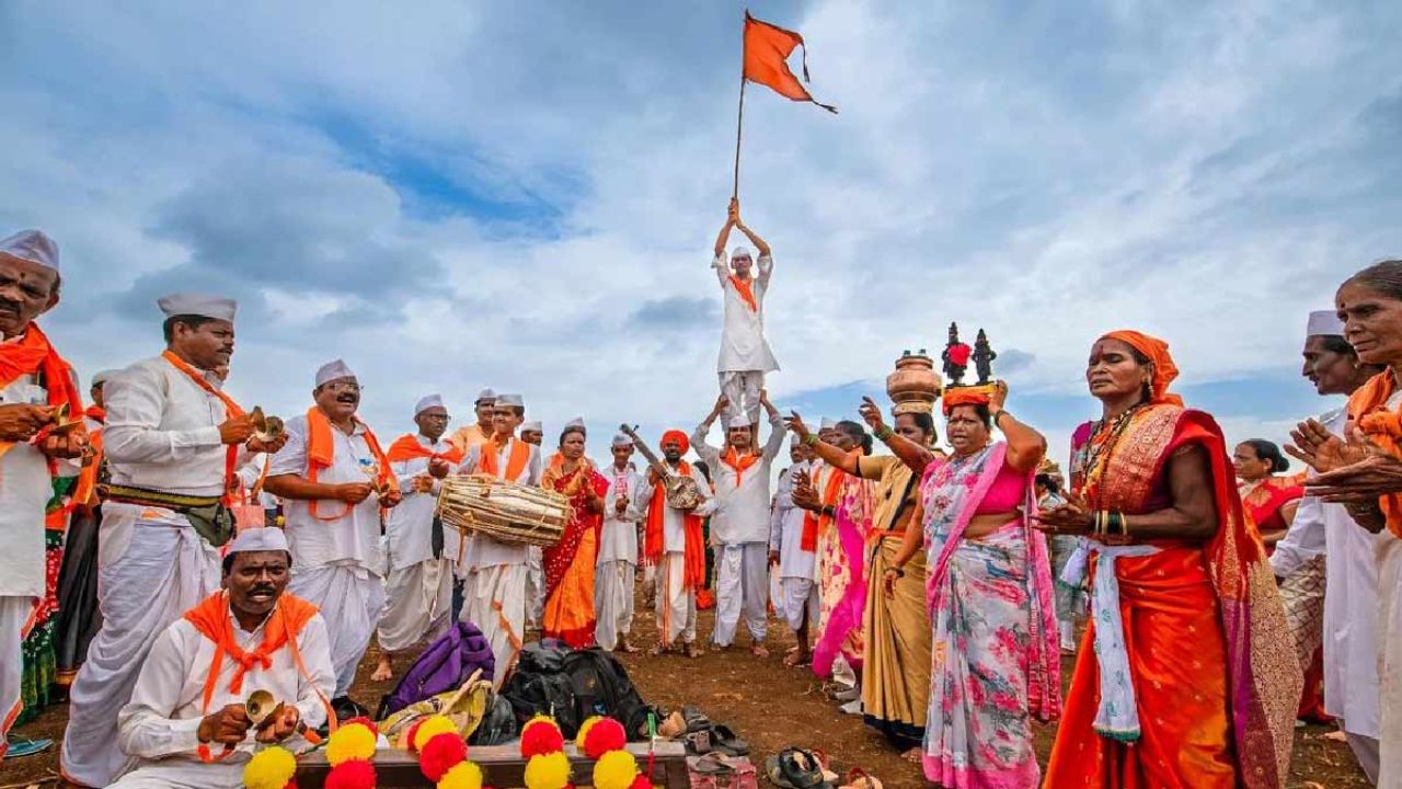 Ashadhi Wari 2026: पुणे महापालिकेची आषाढी वारीसाठी मेगा तयारी! मेट्रो मार्गाखालील अडथळे २ दिवसांत हटवण्याचे आदेश