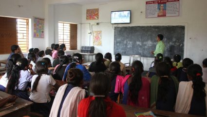 Education News: ग्रामीण शाळांना मोठा दिलासा! ९ वी-१० वीच्या २० विद्यार्थ्यांसाठी ३ शिक्षक मंजूर