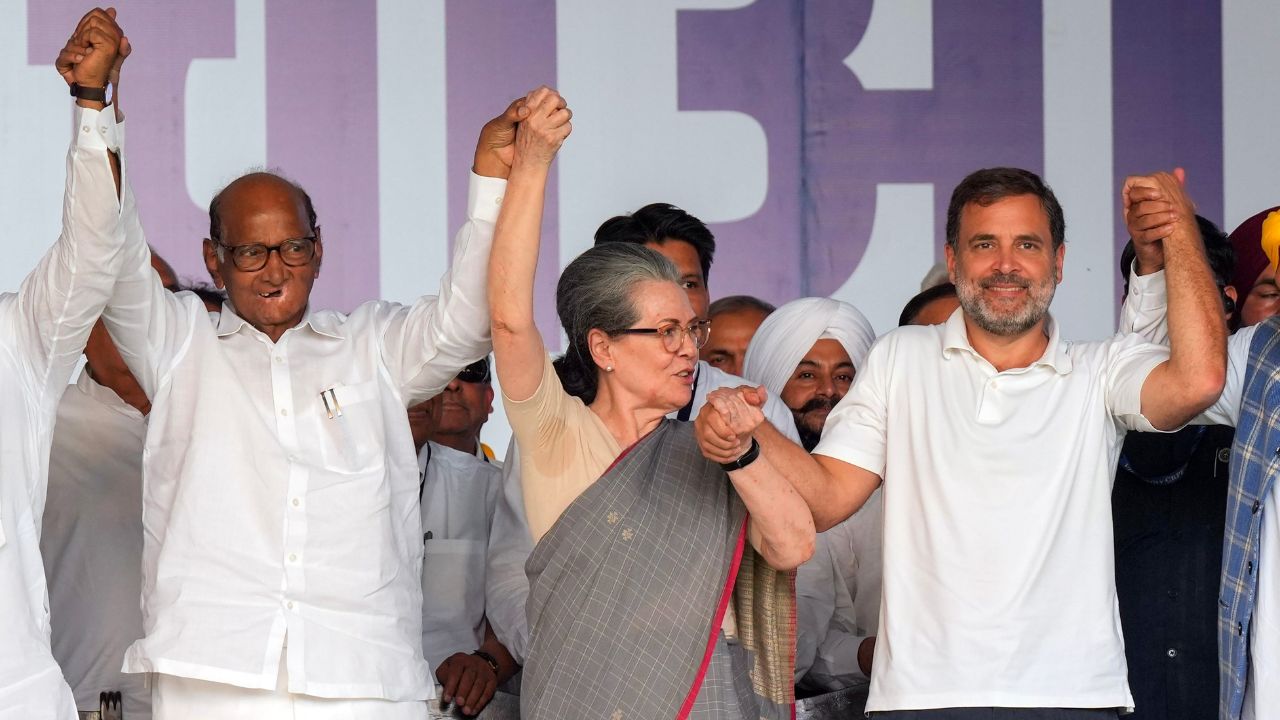 Maharashtra Politics:  राजकीय भूकंप!  शरद पवारांची राष्ट्रवादी काँग्रेसमध्ये विलीन होणार? नाना पटोलेंचे सूचक विधान