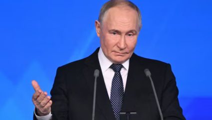 Vladimir Putin : ‘तो एक मोठा देश…’ , भारतानंतर पाकिस्तानवरही पुतिनकडून कौतुकांचा वर्षाव; भारत-चीन संबंधावरही भाष्य