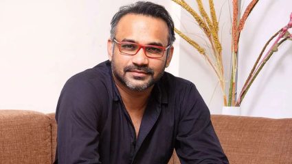 ‘ब्राऊन’च्या शूटिंगदरम्यान काय घडलं? करिश्मा कपूरच्या एका कृतीने दिग्दर्शक अभिनय देव यांचा दृष्टिकोनच बदलला