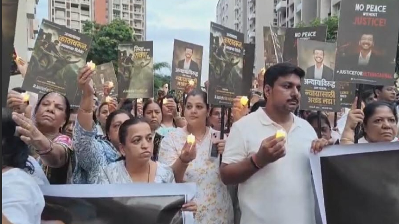 केतन अग्रवालला न्याय मिळवून देण्यासाठी नागरिकांचा कॅण्डल मार्च; आरोपींवर कठोर कारवाईची मागणी