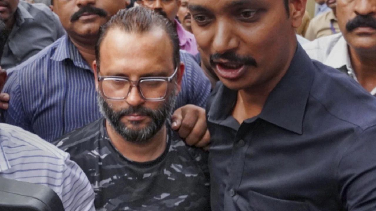 अग्रवालच्या जामिनाला पोलिसांचा विरोध, अटींचा भंग झाल्याचा दावा; न्यायालयात नेमकं काय घडलं?