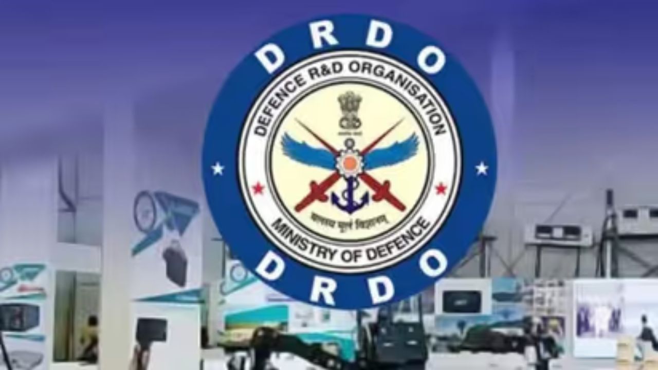 DRDO Recruitment 2026: १० वी, डिप्लोमा आणि इंजिनिअर्सना सुवर्णसंधी! DRDO मध्ये अप्रेंटिस पदासाठी भरती जाहीर..