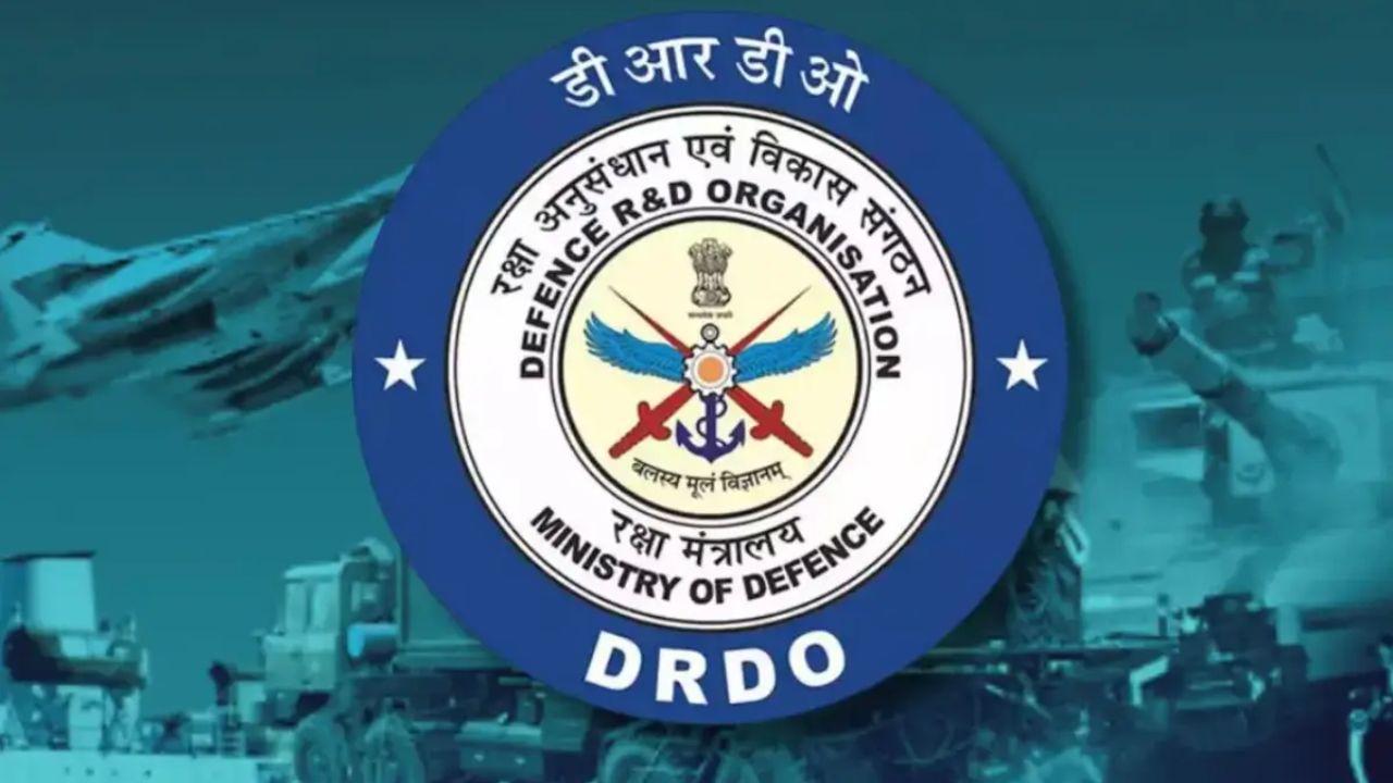 DRDO Recruitment 2026: डीआरडीओमध्ये वैज्ञानिक होण्याची सुवर्णसंधी! पात्रता निकष आणि वेतन पहा एका क्लिकवर..