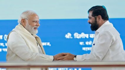 Eknath Shinde : जागतिक नेतृत्वात पंतप्रधान मोदी अव्वल! लोवी इन्स्टिट्यूटच्या सर्वेक्षणाचा एकनाथ शिंदेंकडून गौरव