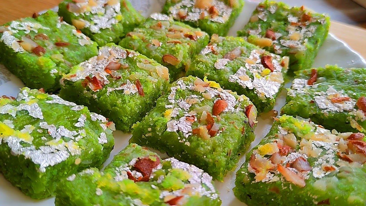 Recipe : पाैष्टिक आणि टेस्टी, जेवणानंतर काही गोड होऊन जाऊद्यात… दुधीभोपळ्यापासून घरी बनवा ‘कलाकंद’
