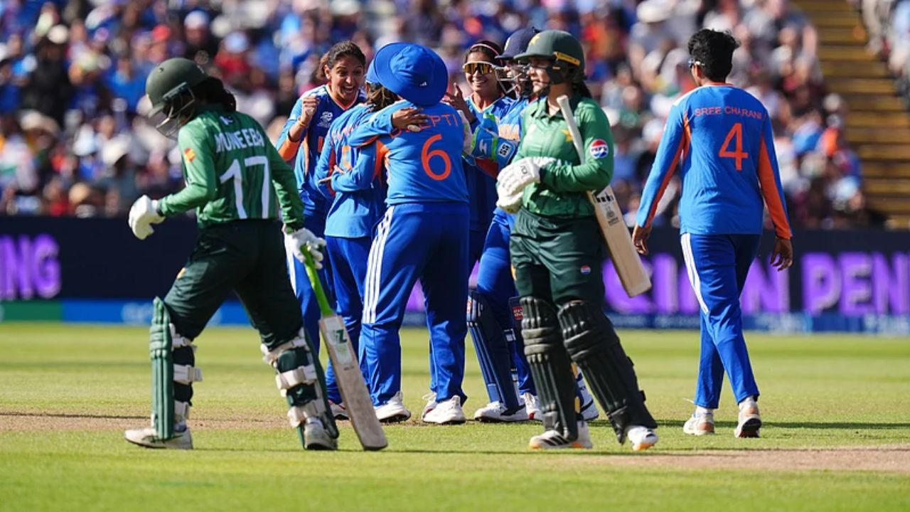 विजयही भारताचा, विक्रमही IND vs PAK सामन्याचाच; एड्जबॅस्टन निळ्या रंगात न्हालं! महिला विश्वचषकात सर्वाधिक प्रेक्षकांची नोंद