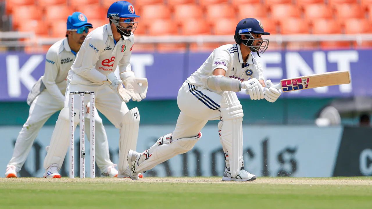 IND Vs AFG; गिल-राहुलची शतकी जुगलबंदी; अफगाणिस्तानविरुद्ध भारताची मजबूत पकड, पहिला डाव 564 वर घोषित