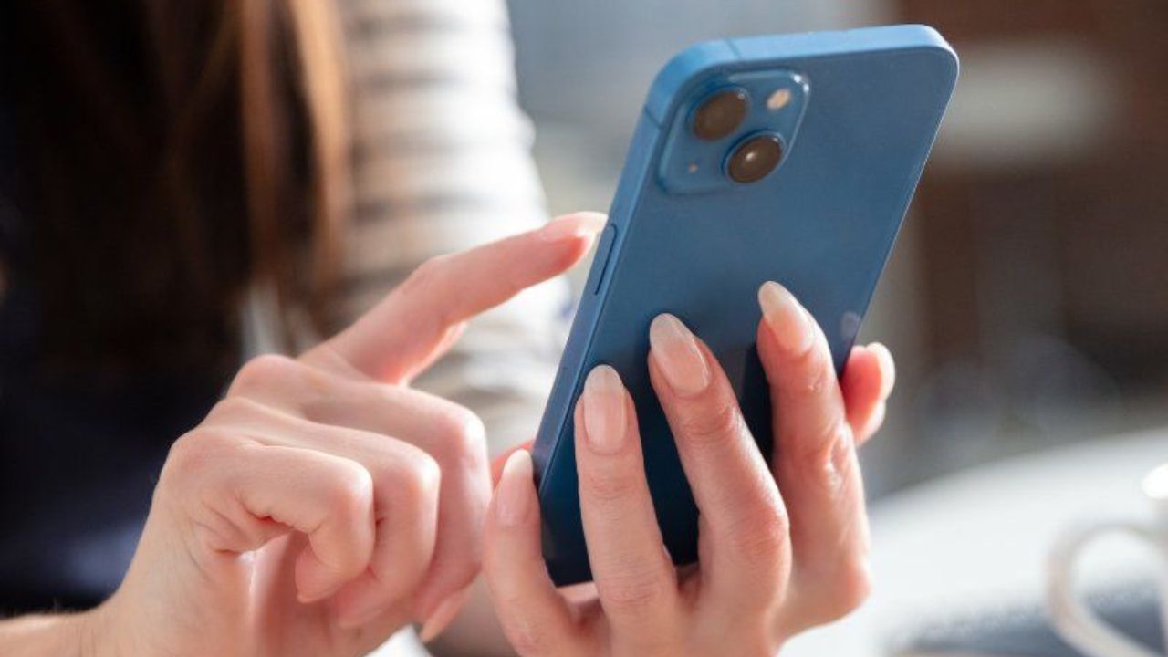 Apple WWDC 2026: iPhone यूजर्सची प्रतिक्षा संपली! iOS 27 मध्ये अलार्म आणि रिंगटोनसाठी मिळणार स्वतंत्र वॉल्यूम कंट्रोल