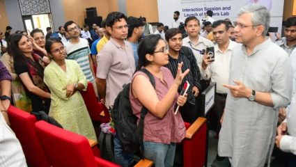 विद्यार्थ्याची तक्रार अन् रेल्वेमंत्री अश्विनी वैष्णव यांची मोठी घोषणा! थेट १५ जुलैला लाँच करणार IRCTC ची नवीन वेबसाईट