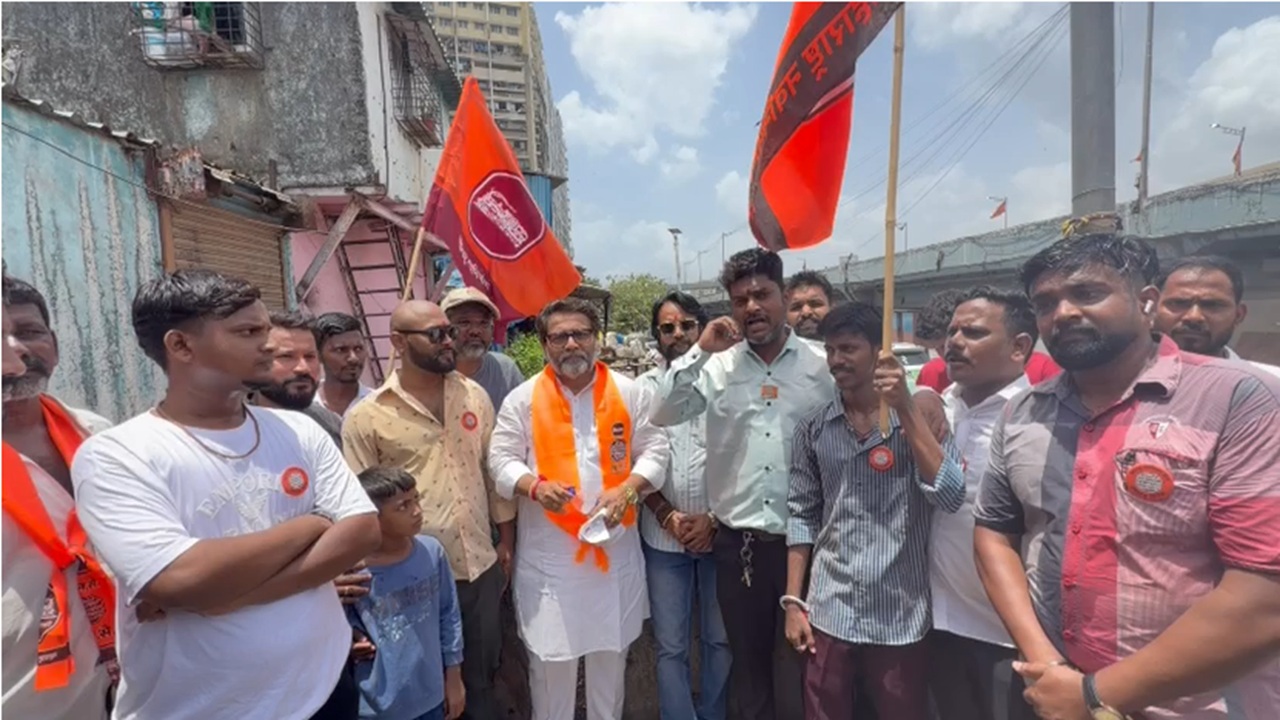MNS Protest : ‘सात दिवसांत नाले साफ करा’; कुर्ल्यात मनसे आक्रमक, जनआंदोलनाचा इशारा