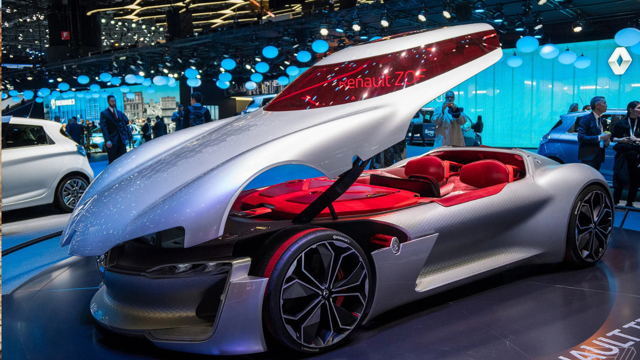 Renault Trezor अंदाजे किंमत: ₹2 कोटी – ₹3.5 कोटी (US$250,000–450,000) अत्यंत आकर्षक डिझाइन, लाल इंटिरियर आणि एकसंध कॅनोपी डोअरमुळे Renault Trezor जगातील सर्वात सुंदर कॉन्सेप्ट कार्सपैकी एक मानली जाते. तिच्या डिझाइनने अनेक पुरस्कार जिंकले आहेत.
