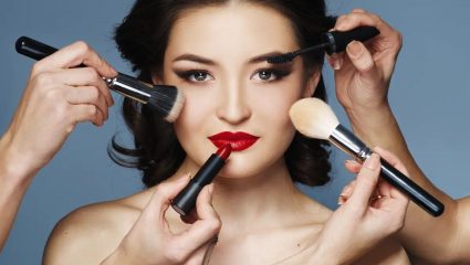 Makeup Causes Cancer:  मेकअपमुळे वाढू शकतो कर्करोगाचा धोका ? ब्युटी प्रोडक्ट्स वापरताना ‘या’ गोष्टींकडे दुर्लक्ष करू नका