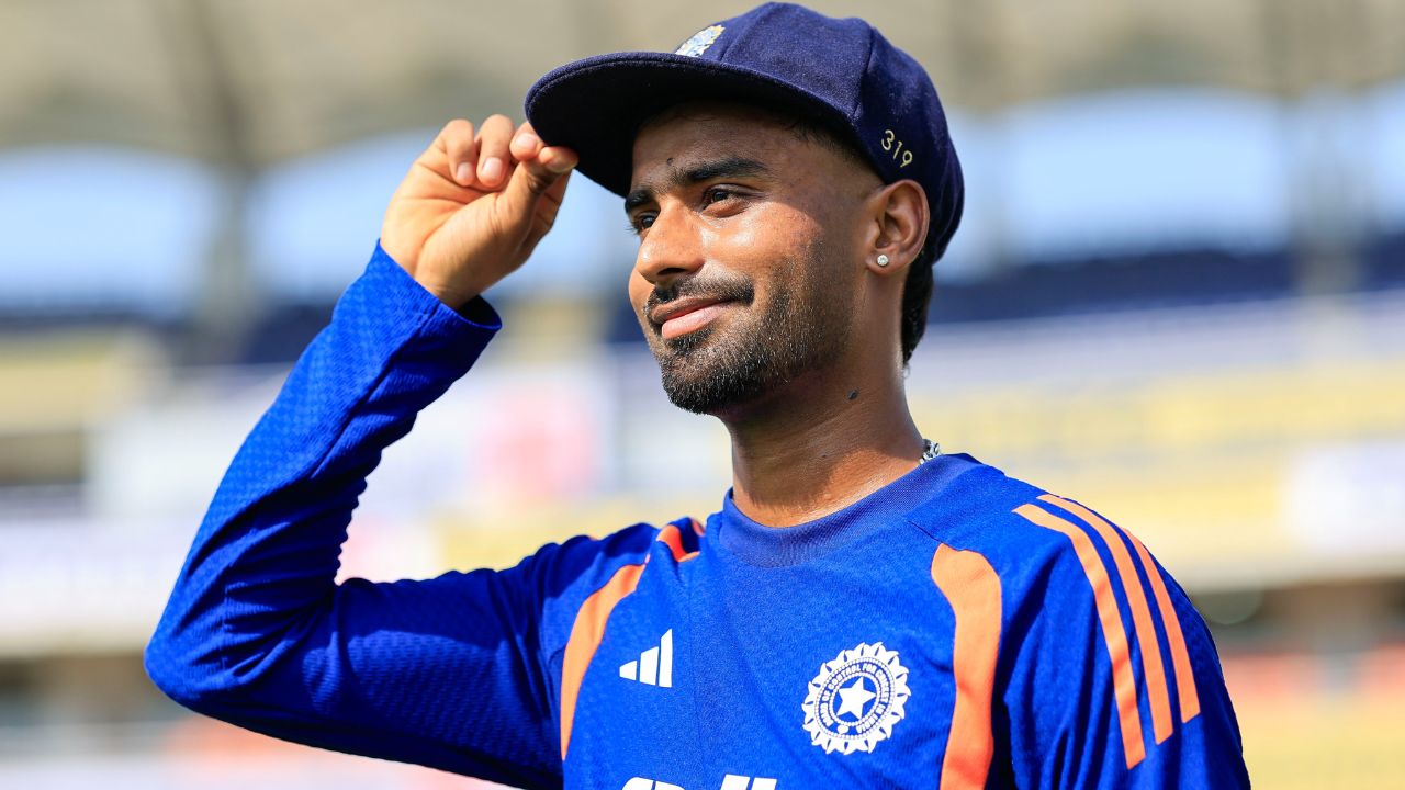IND vs AFG: रणजी ते टीम इंडिया! कोण आहे मानव सुथार? अफगाणिस्तानविरुद्ध कसोटी कॅप मिळताच ‘मिस्ट्री स्पिनर’ चर्चेत