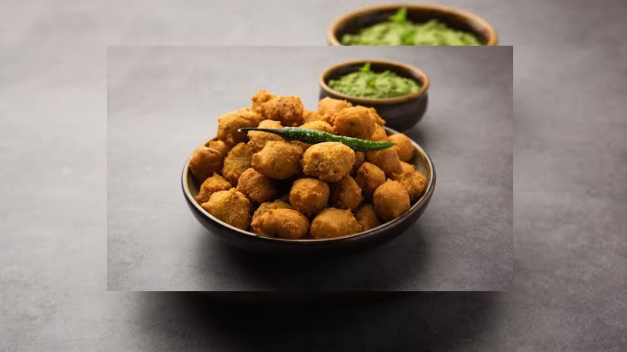 Moong Bhaji: संध्याकाळसाठी परफेक्ट स्नॅक्स! बनवा मूग डाळीची खुसखुशीत भजी; वाचा सोपी रेपिसी