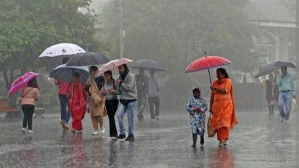 Mumbai Rain: अखेर मुंबईकरांना दिलासा! ढगांचा गडगडाट आणि वादळी वाऱ्यासह मुंईबत पावसाचे आगमन