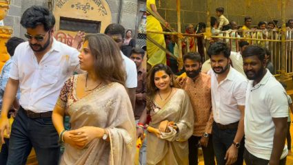 Jahnavi Killekar : ओम यादवसोबत केले देवदर्शन! ‘तुम्ही लग्न करा’, ‘जोडी छान दिसते…’ कमेंट्स पाहून तापला अभिनेता