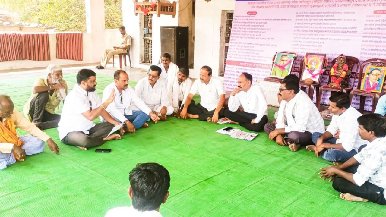 सावखेड भोई ग्रामपंचायतीतील कथित आर्थिक गैरव्यवहार प्रकरण; १५ दिवसांत कारवाईचे आश्वासन, उपोषणाची सांगता