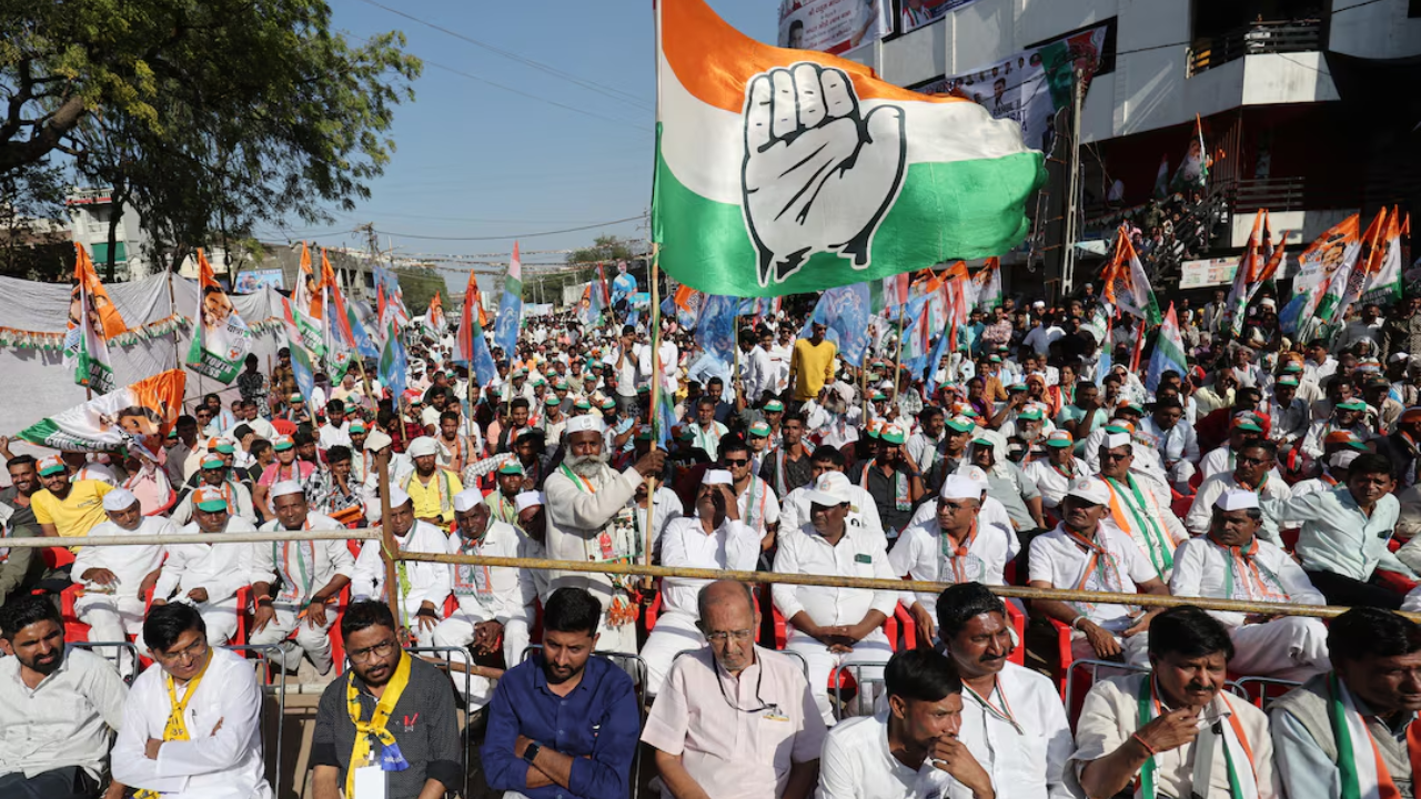 Buldhana News : खोटे गुन्हे रद्दसाठी काँग्रेसची निदर्शने! संस्थेच्या विश्वस्तांना बदनाम करण्याचा डाव : अवचार