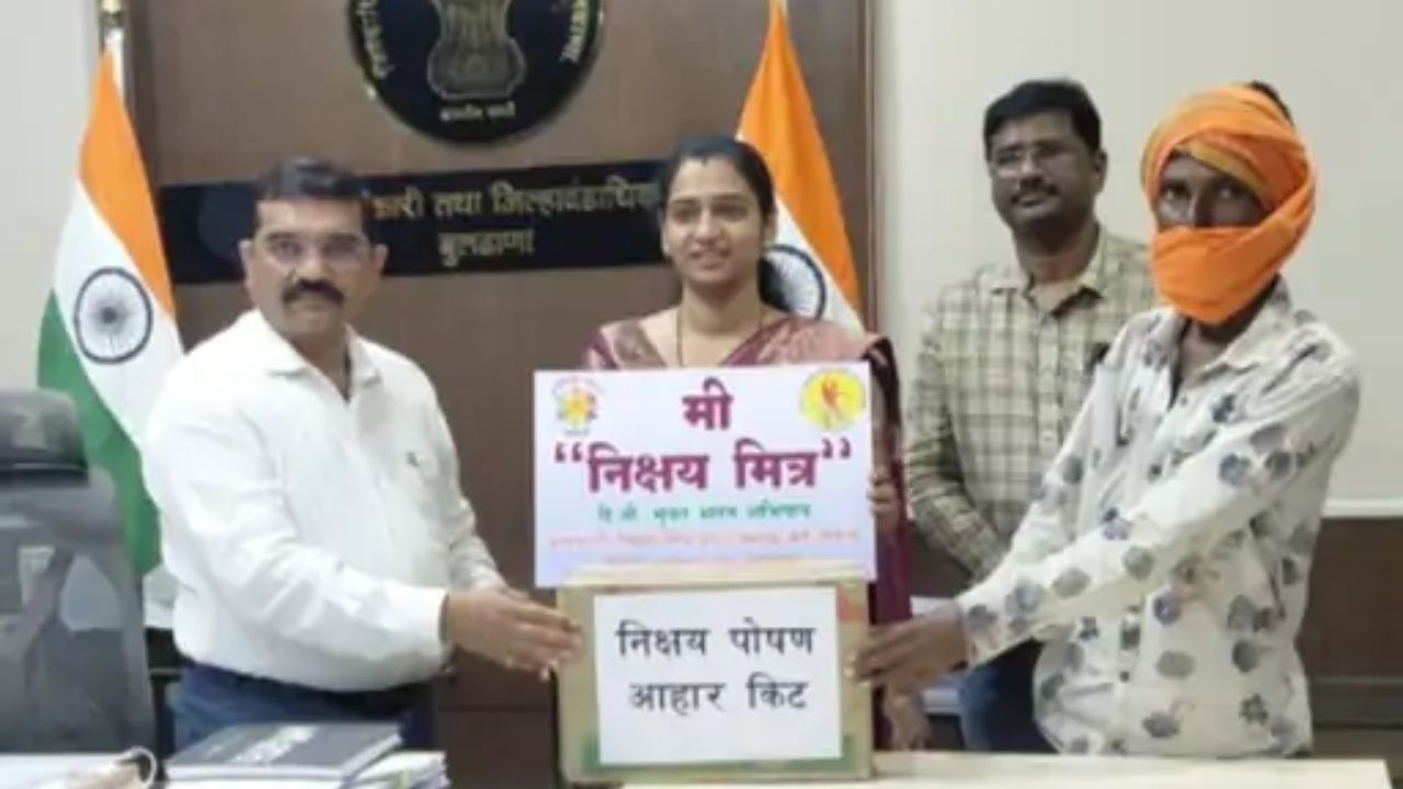 Buldhana News : जिल्हाधिकाऱ्यांचा आदर्श उपक्रम; टीबी रुग्णाला दत्तक घेत सहा महिन्यांच्या पोषण आहाराची जबाबदारी