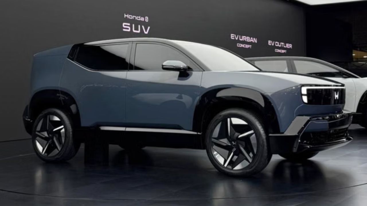 Honda 0 Alpha EV च्या इंटिरियरची पहिली झलक समोर; आधुनिक केबिन आणि प्रगत फीचर्सची चर्चा रंगली