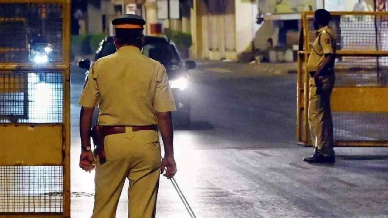 Nashik Crime : नाशिक पोलीस ॲक्शन मोडवर, टवाळखोर अन् मद्यपींवर दंडूका; सहा महिन्यात तब्बल…
