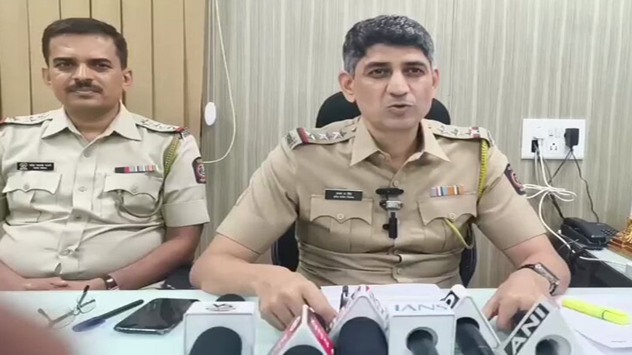 Navi Mumbai News : नवी मुंबई पोलीस दलात मोठे फेरबदल! नव्या जबाबदाऱ्यांसह कामगिरीकडे लागल्या सर्वांच्या नजरा