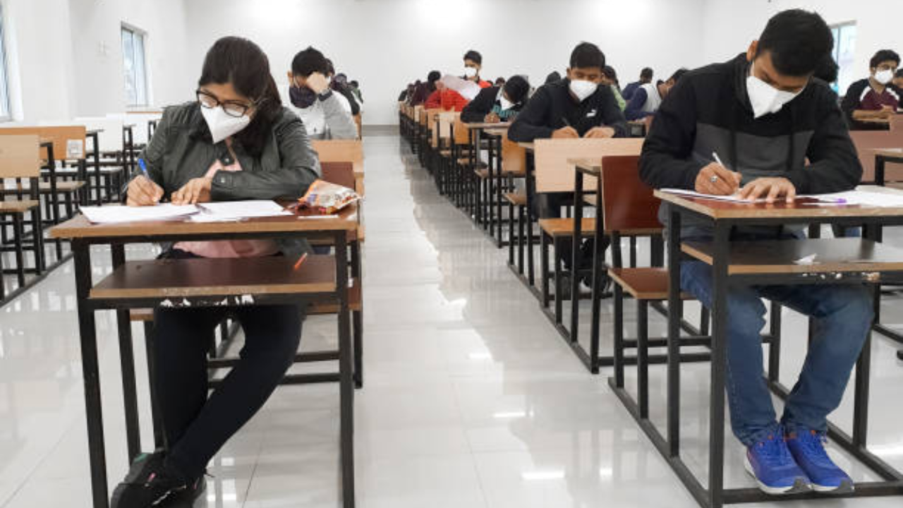 NEET UG 2026: ‘या’ राज्यात सर्वात जास्त परीक्षा देणार विद्यार्थी, दुसऱ्या आणि तिसऱ्या क्रमांकावर कोण?