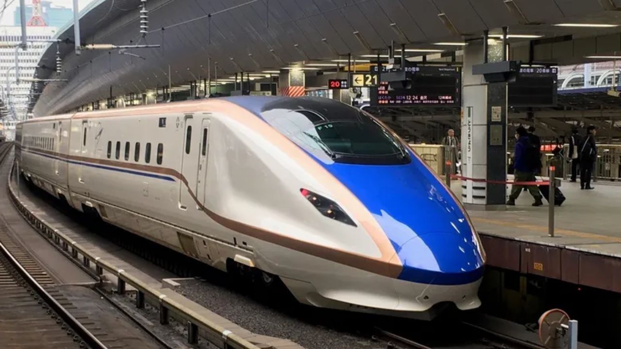 Bullet Train Jobs: भारतीय रेल्वेत नोकरीची सुवर्णसंधी! NHSRCL मध्ये विविध पदांसाठी अर्ज सुरू; ‘या’ तारखेपूर्वी करा ऑनलाईन अर्ज
