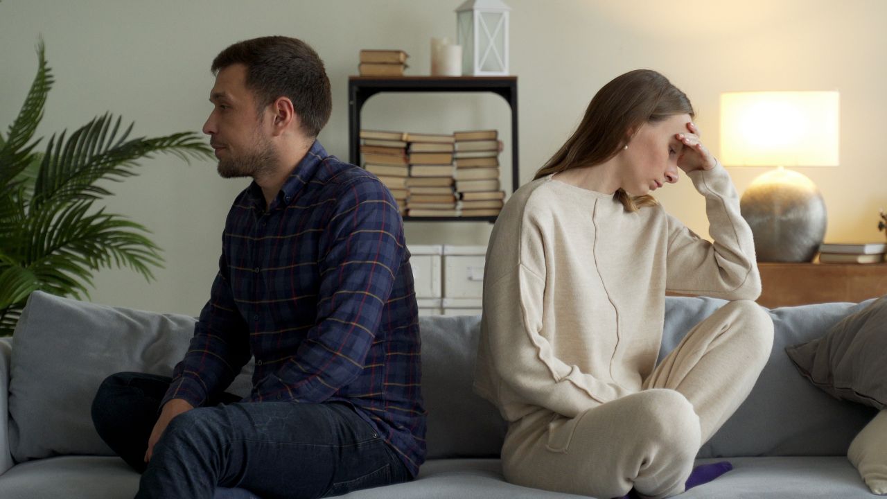 Relationship Tips: रागाच्या भरातही जोडीदाराला बोलू नका ‘या’ गोष्टी; नातं तुटू शकतं