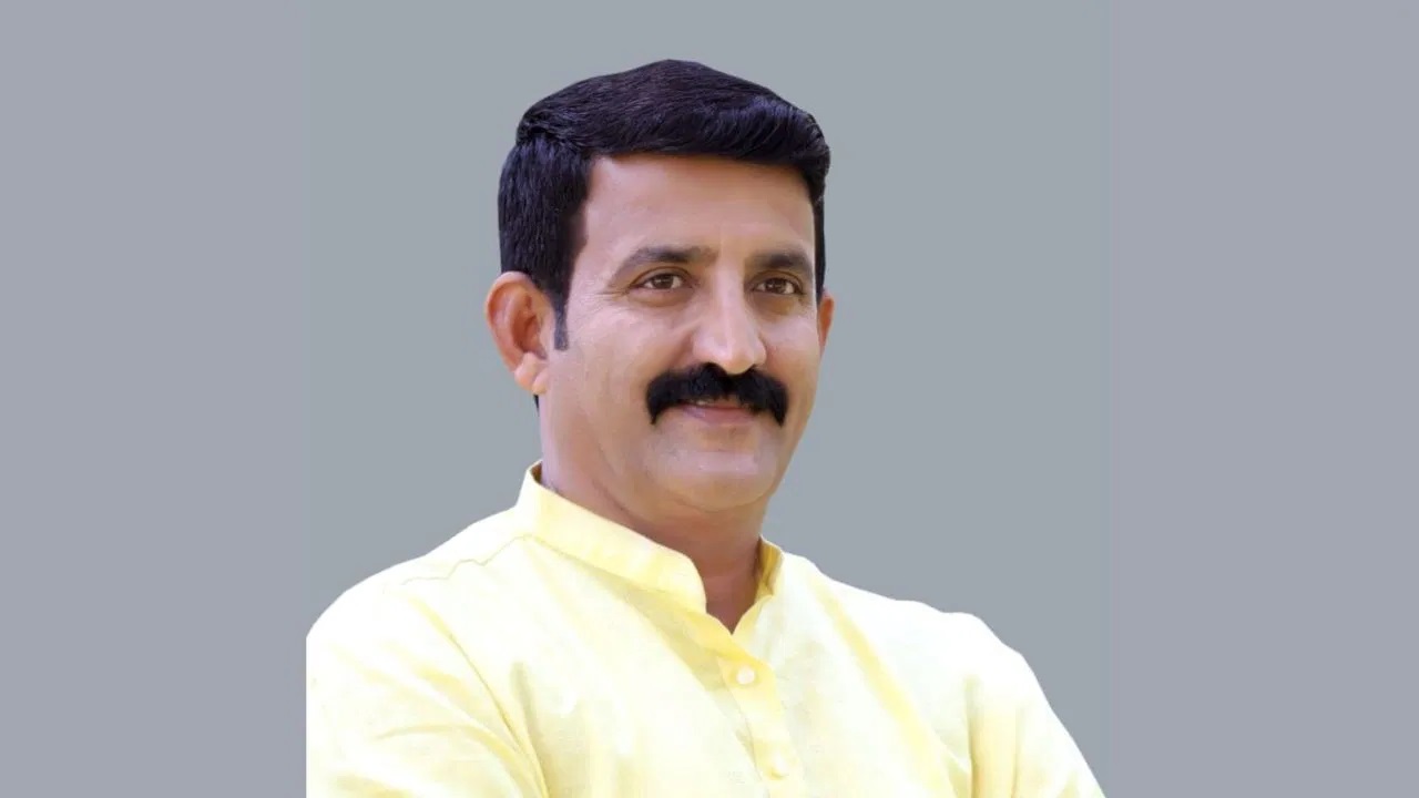 मोठी बातमी ! कुख्यात गुंड निलेश घायवळच्या भावाला राजस्थानातून अटक; 9 महिन्यांपासून होता फरार